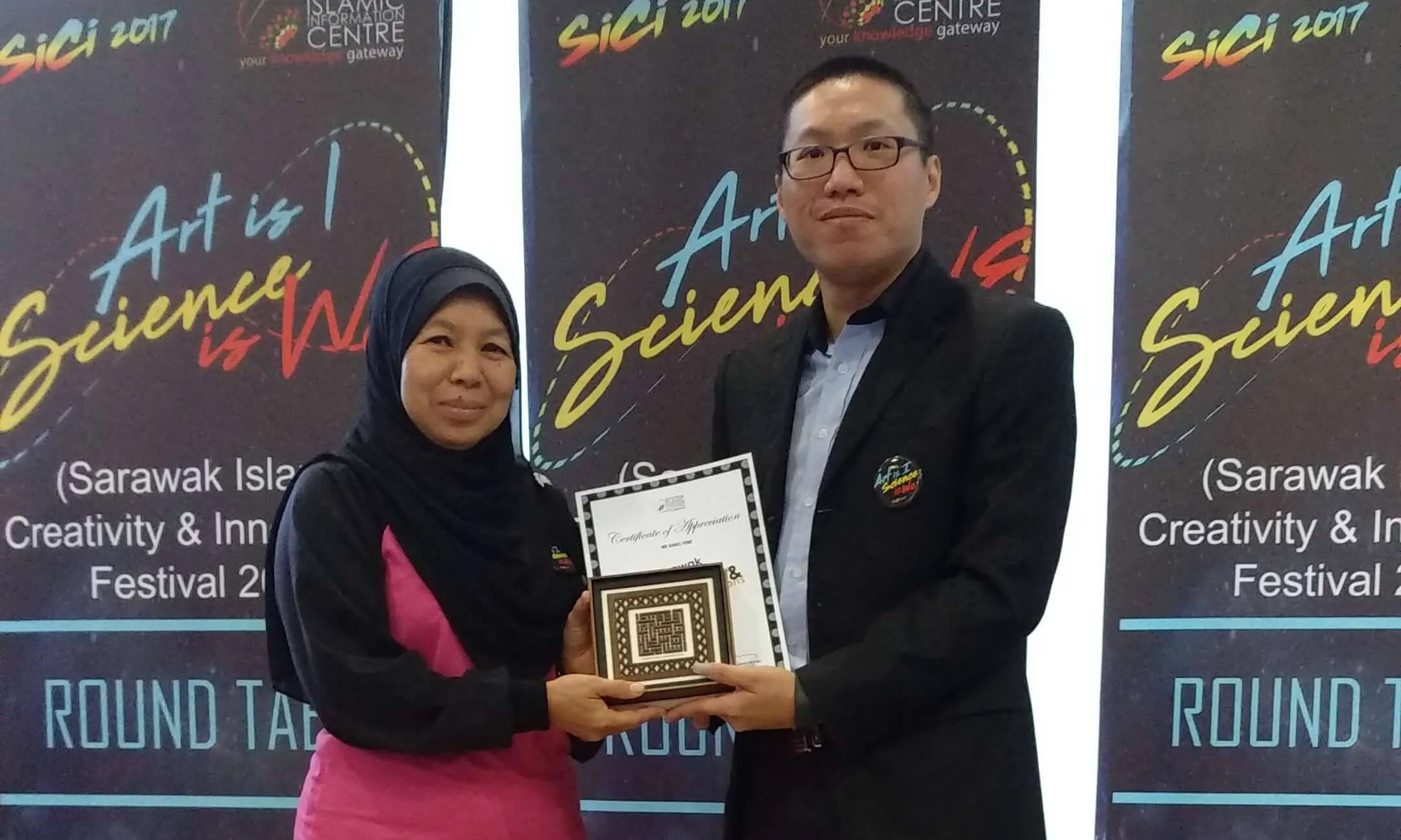 Getting an Appreciation Plague for Sharing At Sarawak Islamic Information Centre Getting an Appreciation Plague for Sharing At Sarawak Islamic Information Centre